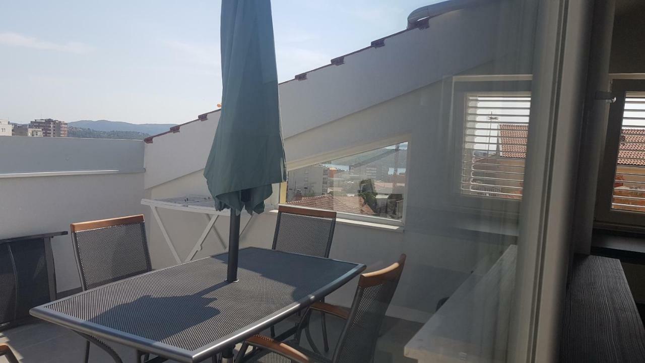 Apartman Stegic Šibenik Exteriör bild